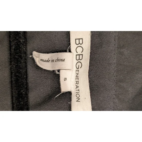 Women's BCBGeneration Black Tunic Top S - Picture 8 of 9